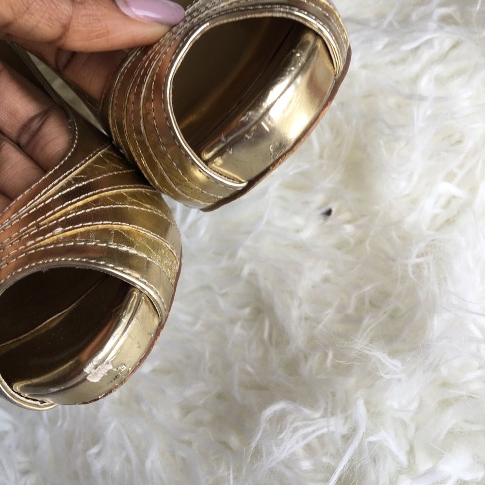 Aldo gold metallic platforms - Picture 6 of 6